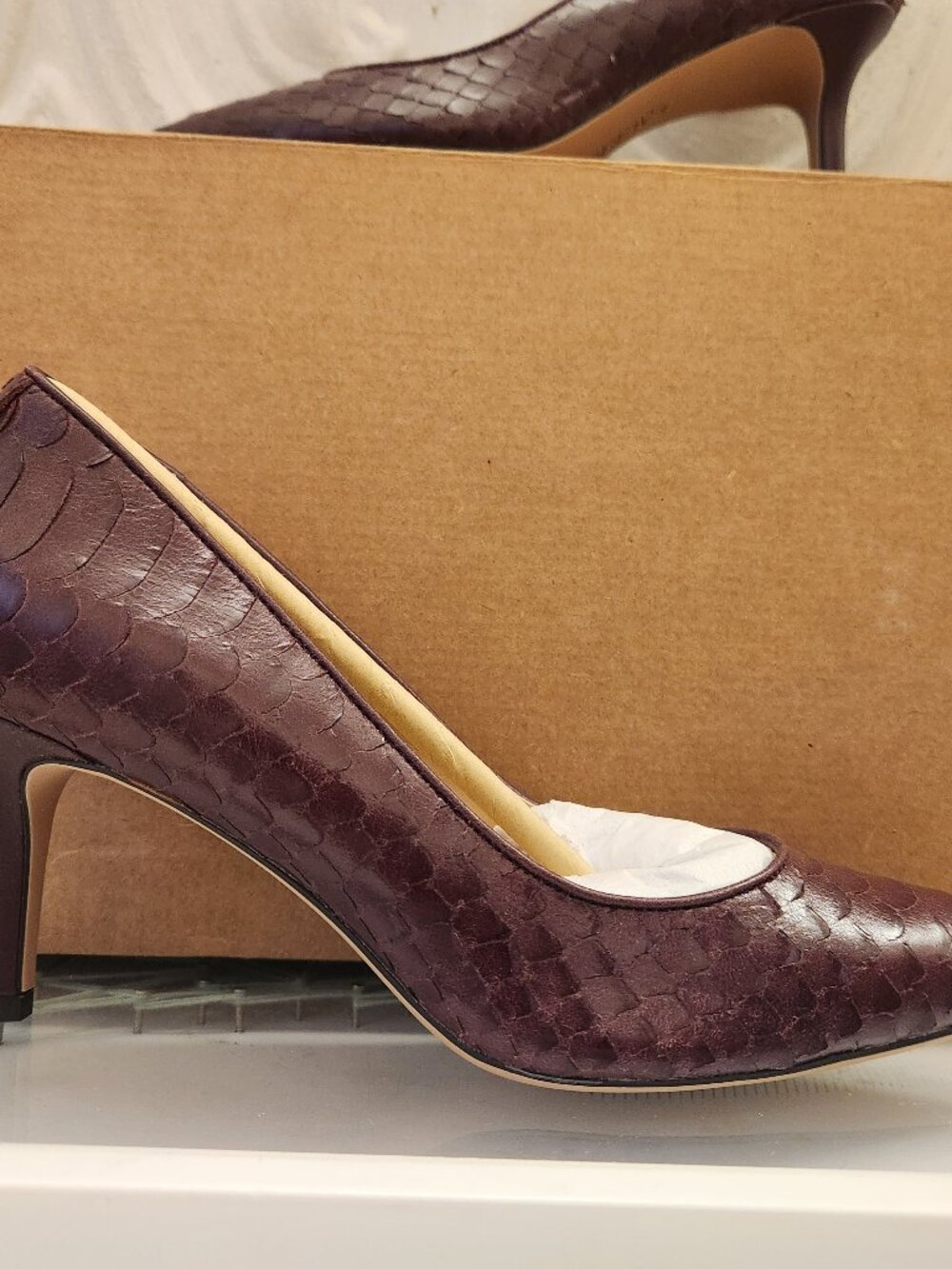 Lauren Ralph Lauren "Lanette" Garnet Pumps. New in replacement box. Size 6